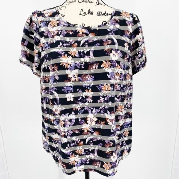 Skies Are Blue Floral Short Sleeve Pullover Blouse Purple Black Gray Striped - Picture 1 of 7